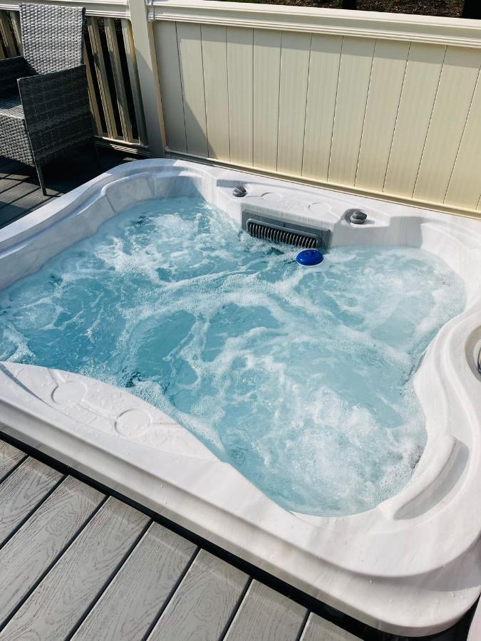 Stone Beck Lodge With Hot Tub York Zewnętrze zdjęcie
